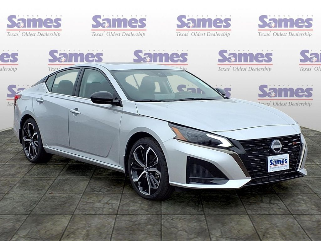 2025 Nissan Altima