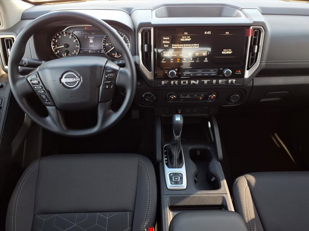 2026 Nissan Frontier SV - Photo 10