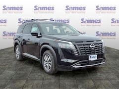 2026 Nissan Pathfinder SL SUV