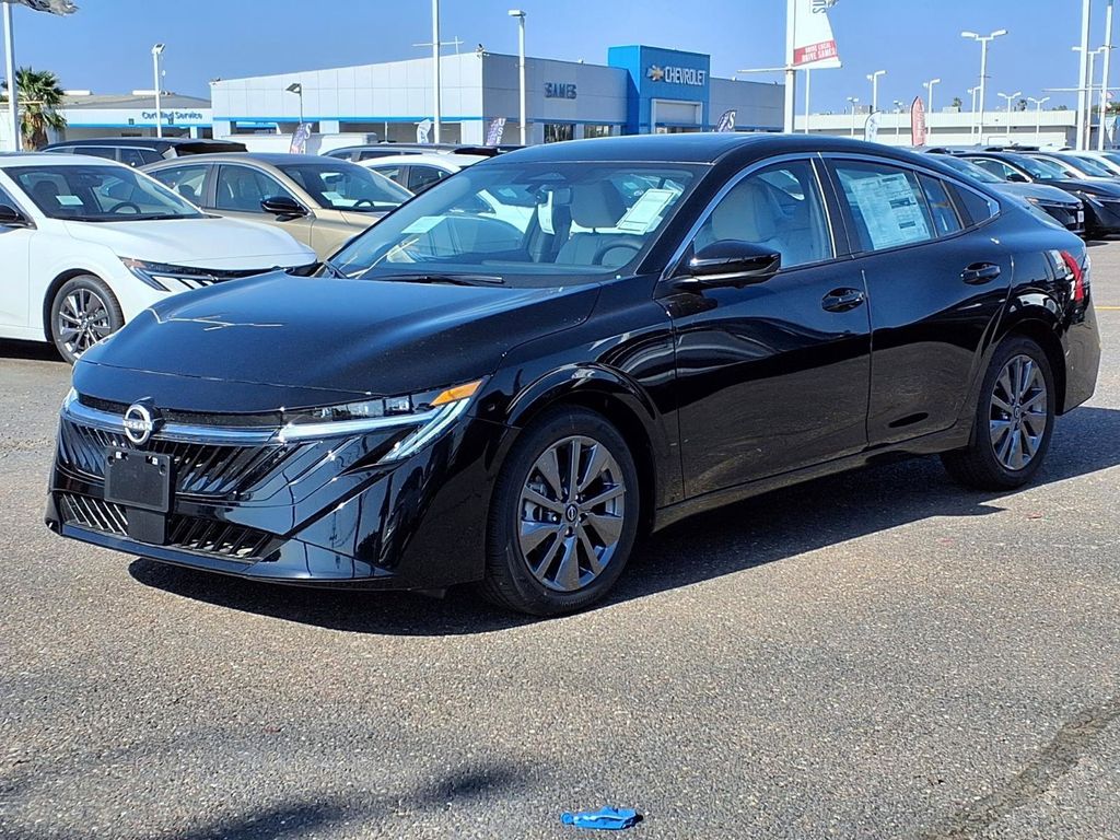 2026 Nissan Sentra SL - Photo 3