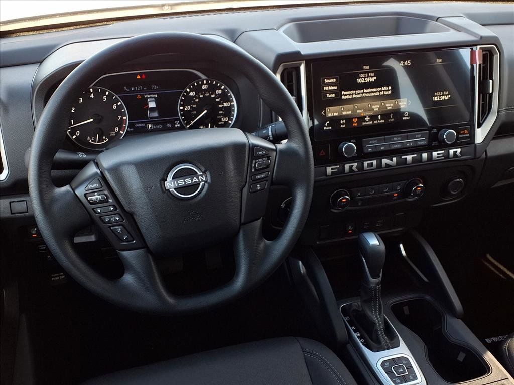2026 Nissan Frontier SV - Photo 11