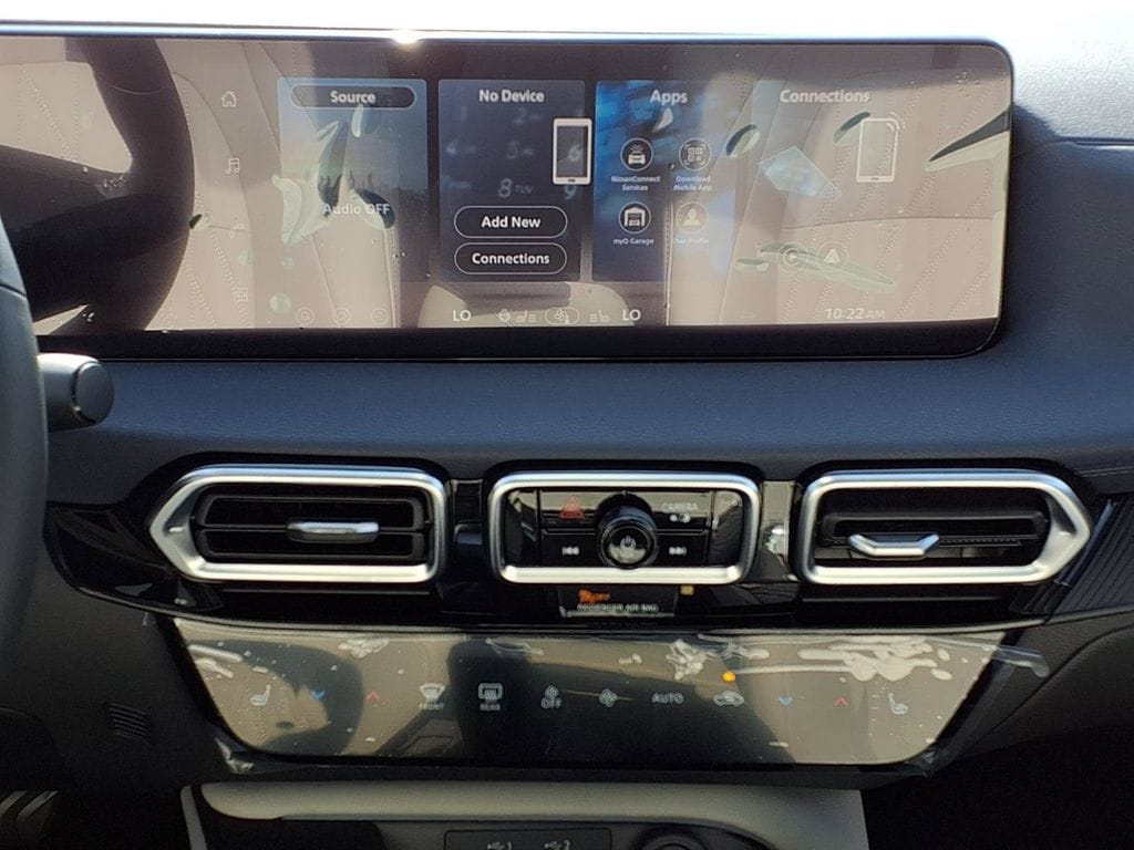 2026 Nissan Sentra SL - Photo 13