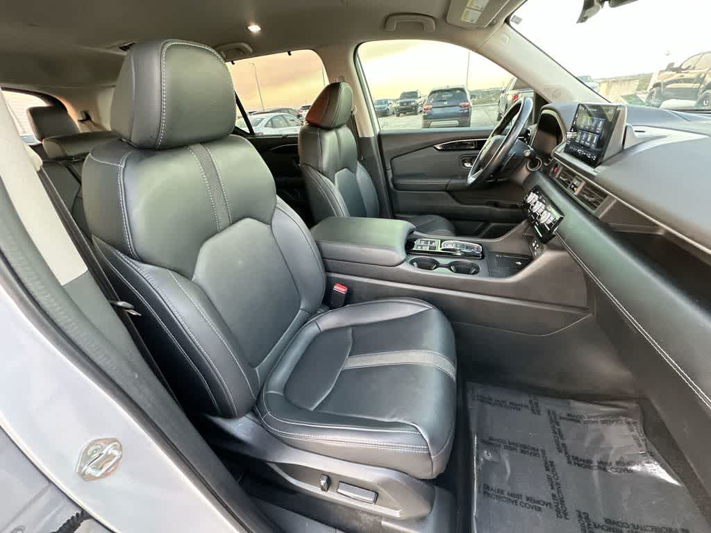 Thumbnail: 2023 Honda Pilot - 26