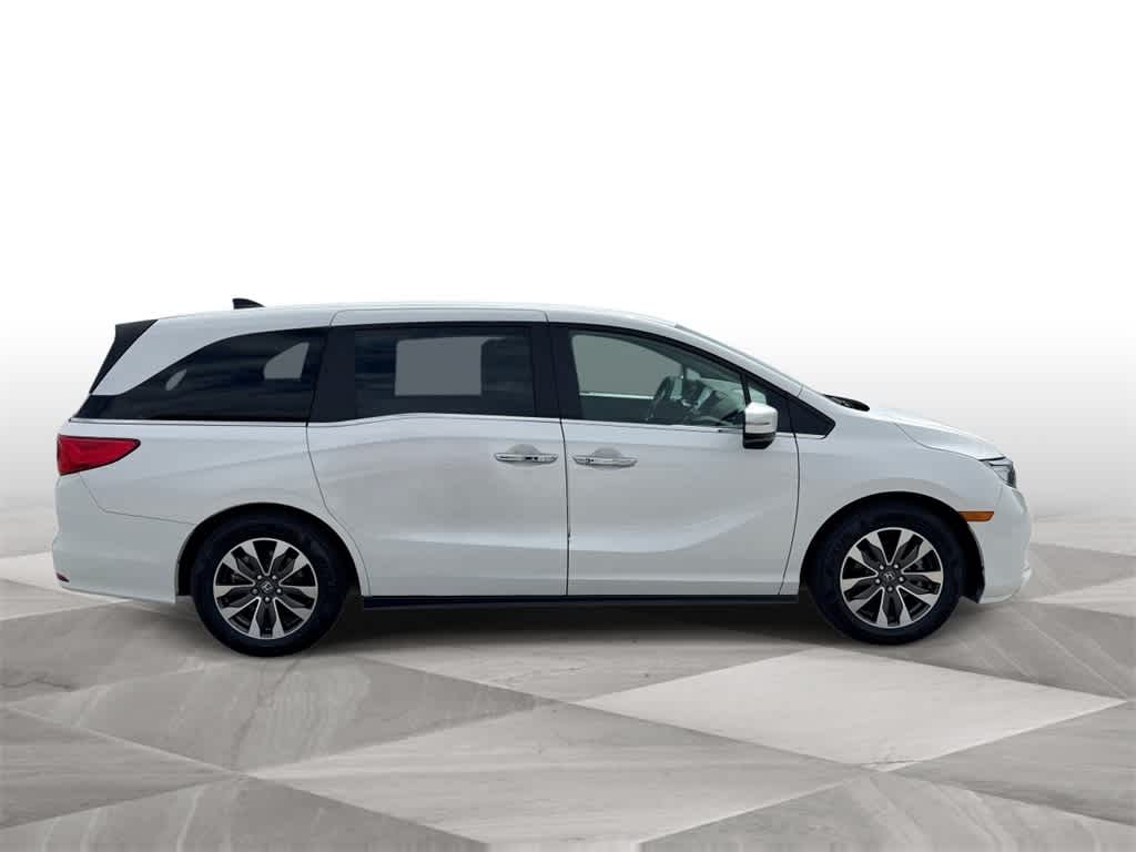 Thumbnail: 2023 Honda Odyssey - 9