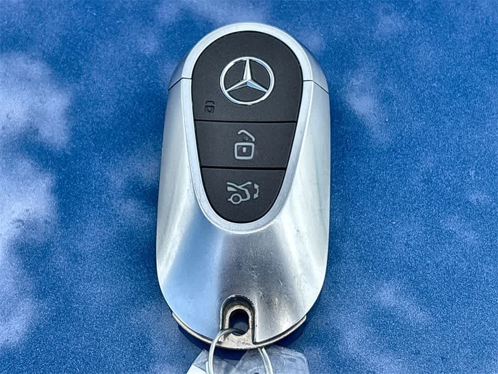Thumbnail: 2023 Mercedes-Benz GLC - 27