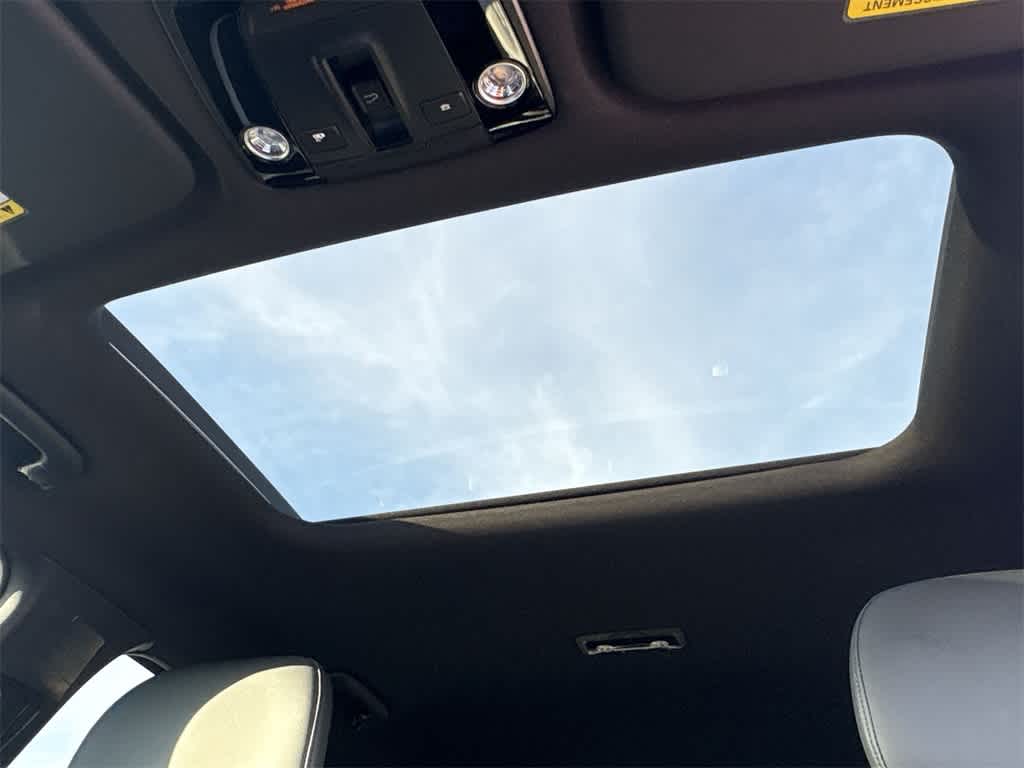 Thumbnail: 2024 Kia EV6 - 16