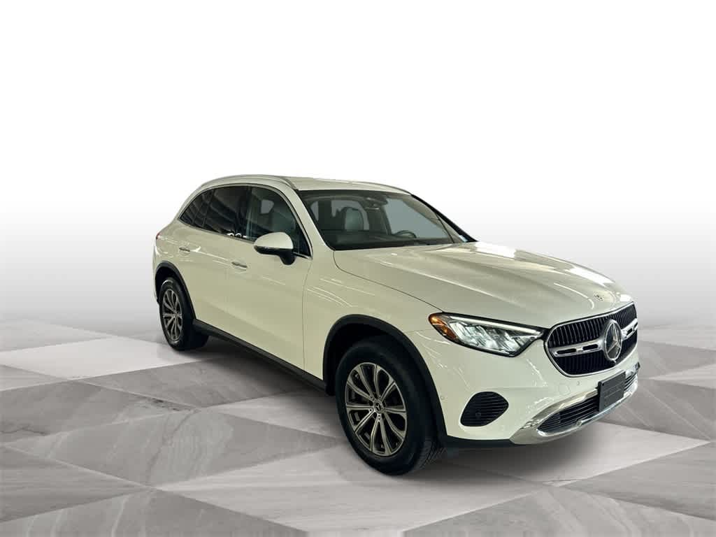 Thumbnail: 2024 Mercedes-Benz GLC - 2