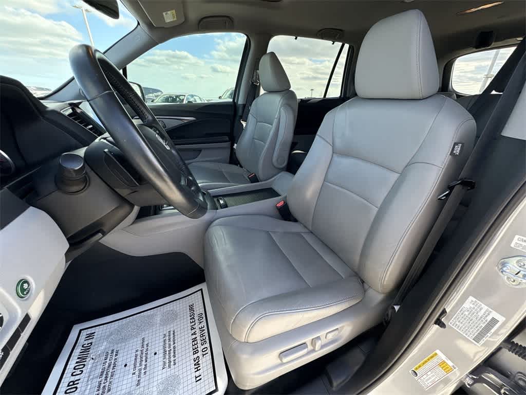 Thumbnail: 2022 Honda Pilot - 13