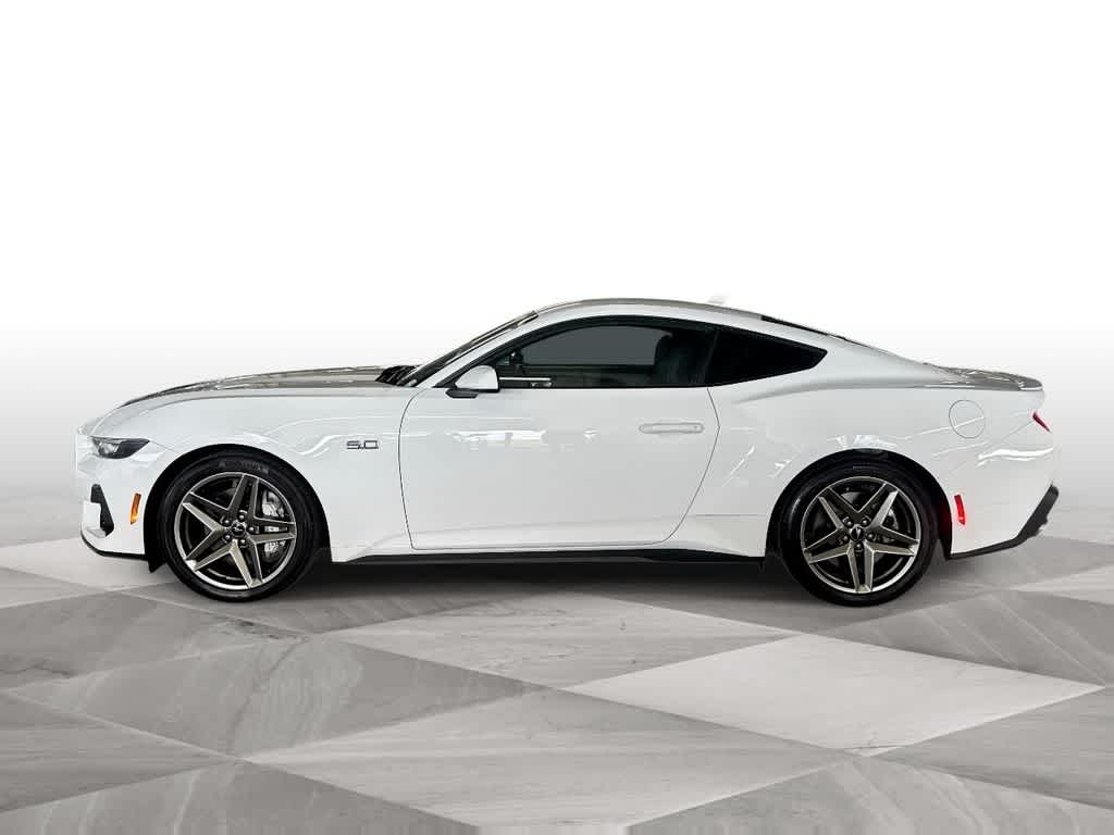 Thumbnail: 2025 Ford Mustang - 5