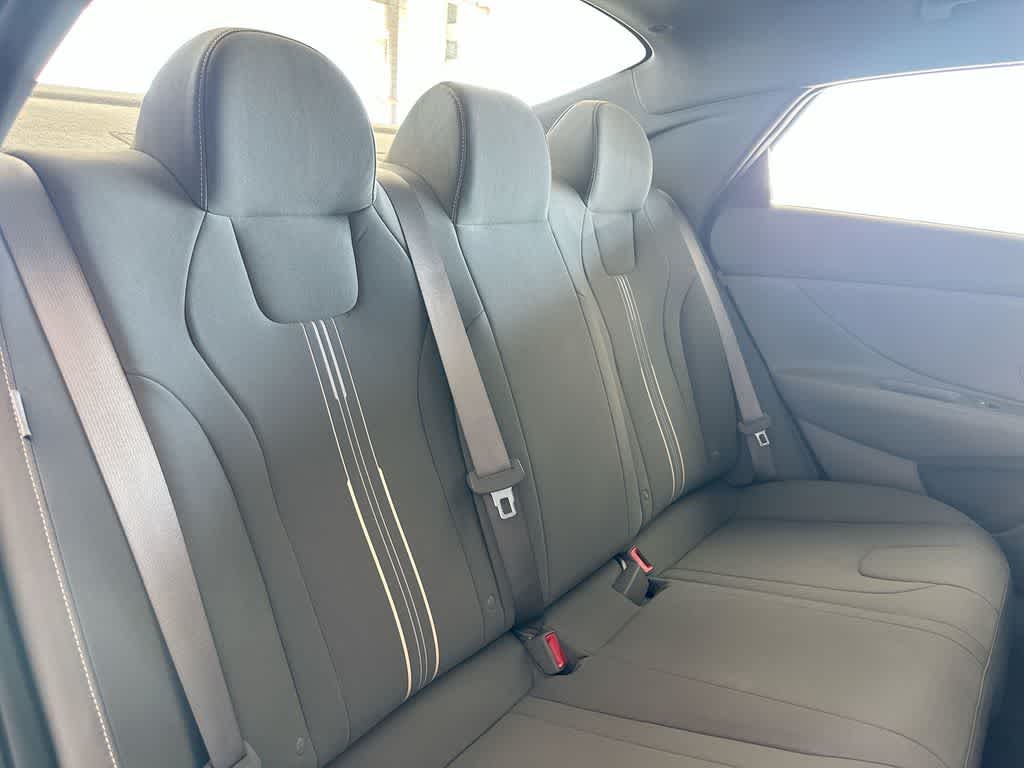 Thumbnail: 2025 Hyundai Elantra - 25