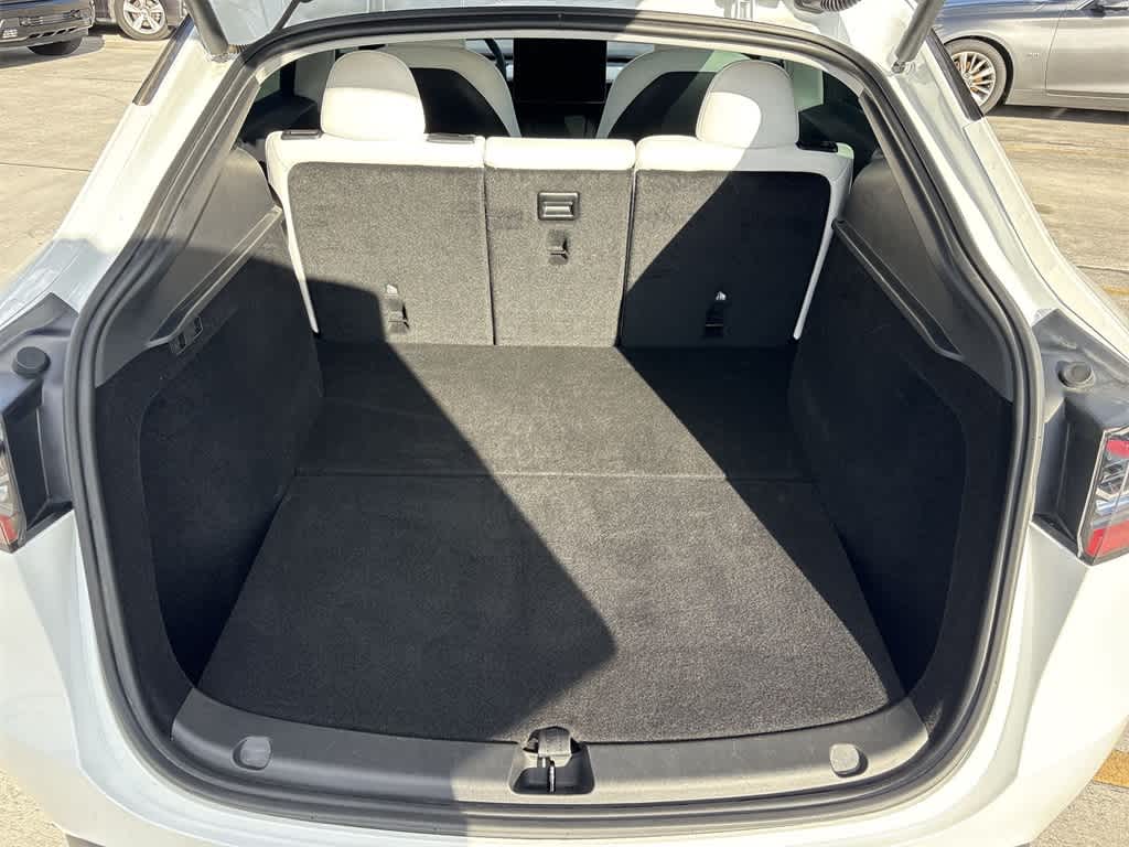 Thumbnail: 2024 Tesla Model Y - 24