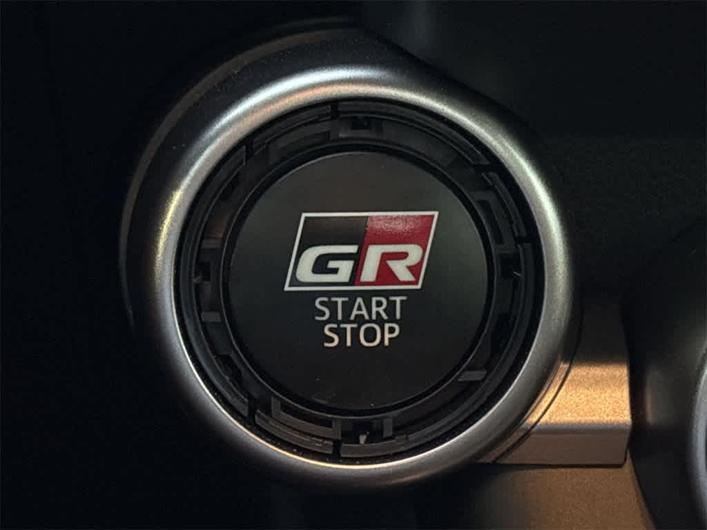 Thumbnail: 2025 Toyota GR86 - 16