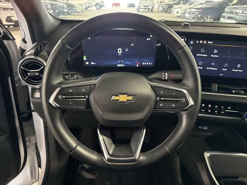 Thumbnail: 2025 Chevrolet Equinox - 14