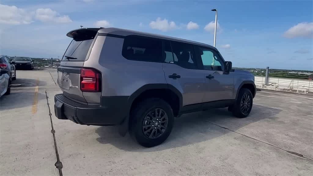 Thumbnail: 2025 Toyota Land Cruiser - 8