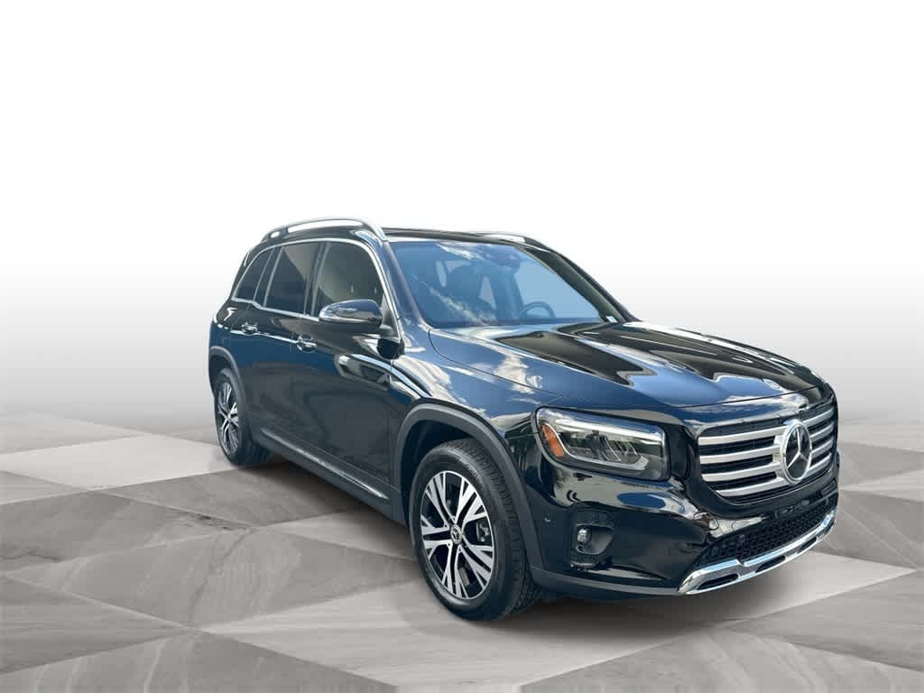 Thumbnail: 2024 Mercedes-Benz GLB - 2