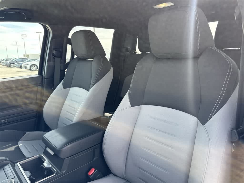 Thumbnail: 2024 Toyota Tacoma - 13