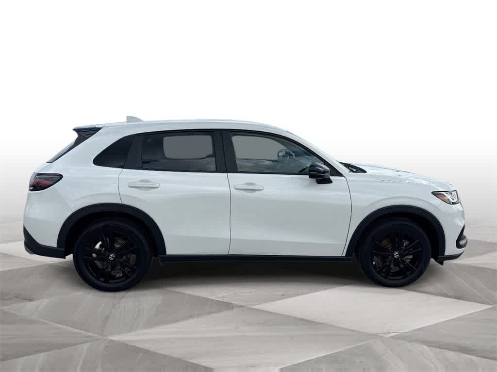 Thumbnail: 2026 Honda HR-V - 9