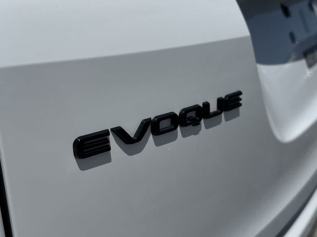 Thumbnail: 2026 Land Rover Range Rover Evoque - 11