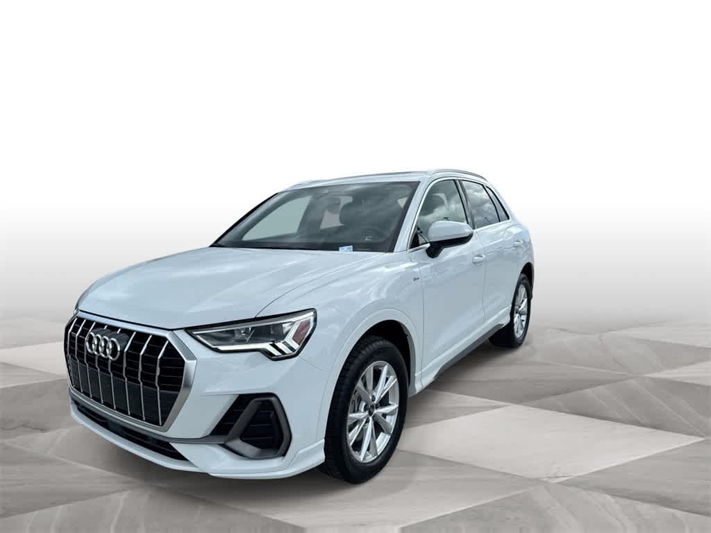 Thumbnail: 2024 Audi Q3 - 4