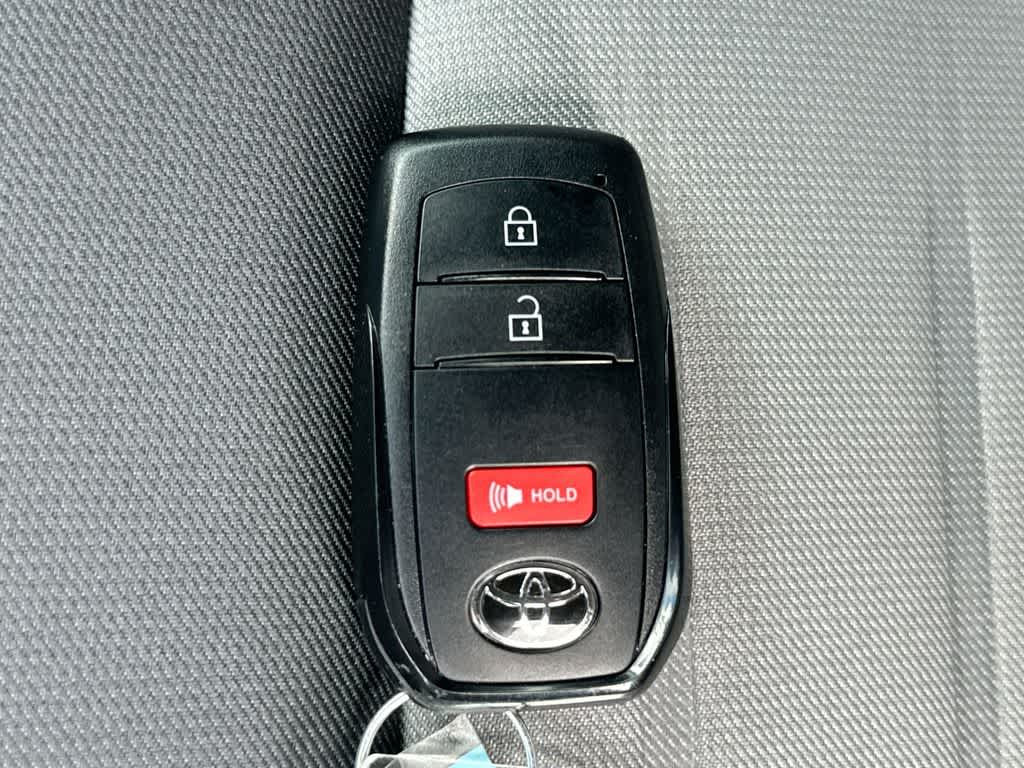 Thumbnail: 2025 Toyota Tacoma - 27