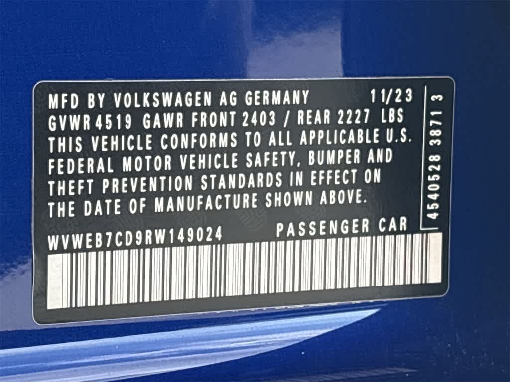 Thumbnail: 2024 Volkswagen Golf - 28