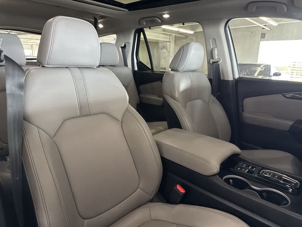 Thumbnail: 2023 Honda Pilot - 26