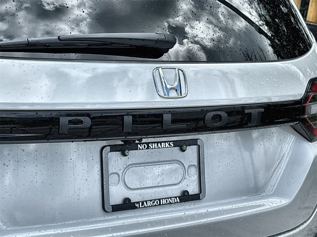 Thumbnail: 2025 Honda Pilot - 10