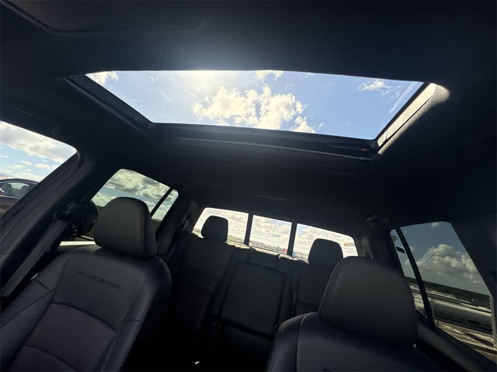 Thumbnail: 2025 Honda Ridgeline - 16