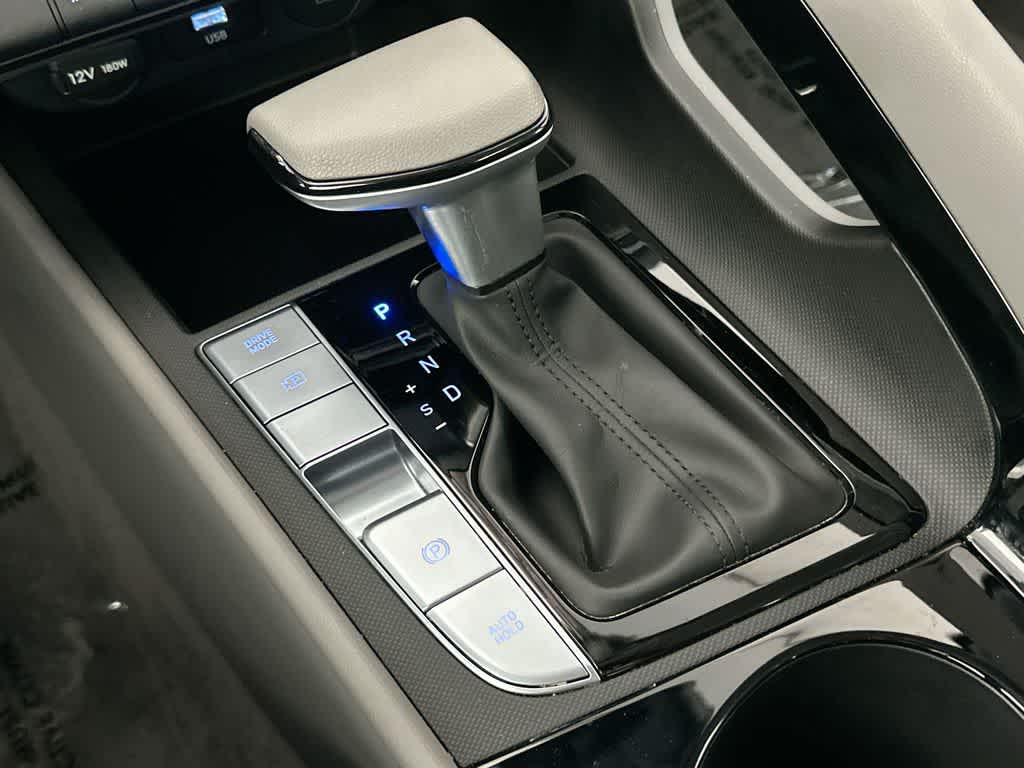 Thumbnail: 2025 Hyundai Elantra - 20