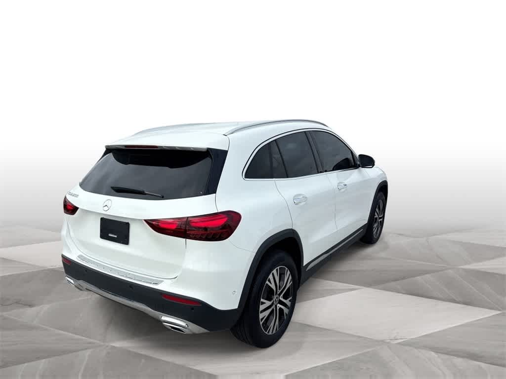 Thumbnail: 2025 Mercedes-Benz GLA - 8
