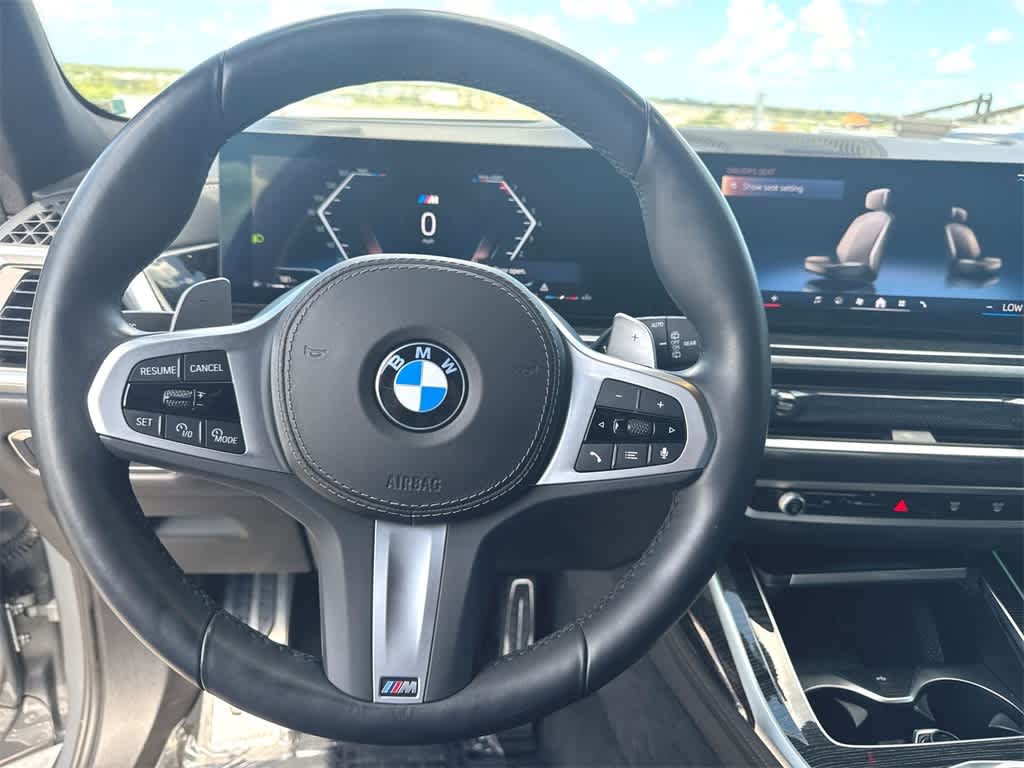 Thumbnail: 2024 BMW X7 - 15