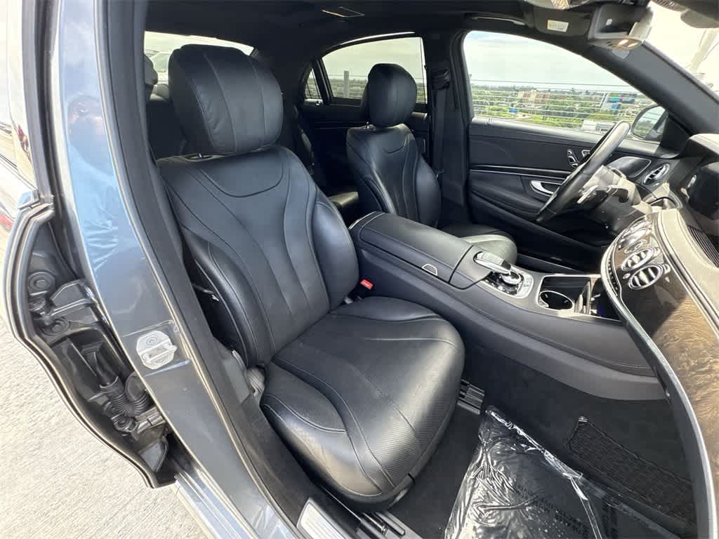 Thumbnail: 2018 Mercedes-Benz S-Class - 26