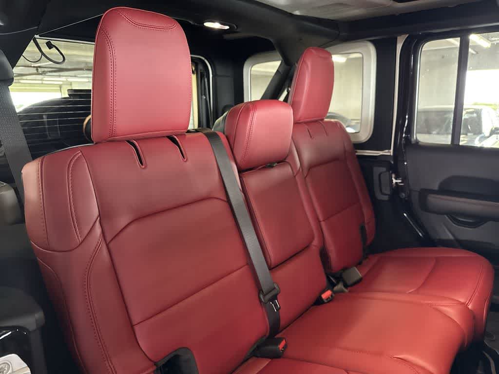 Thumbnail: 2024 Jeep Wrangler - 25