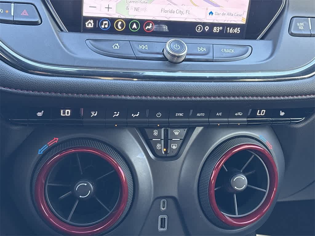 Thumbnail: 2022 Chevrolet Blazer - 19