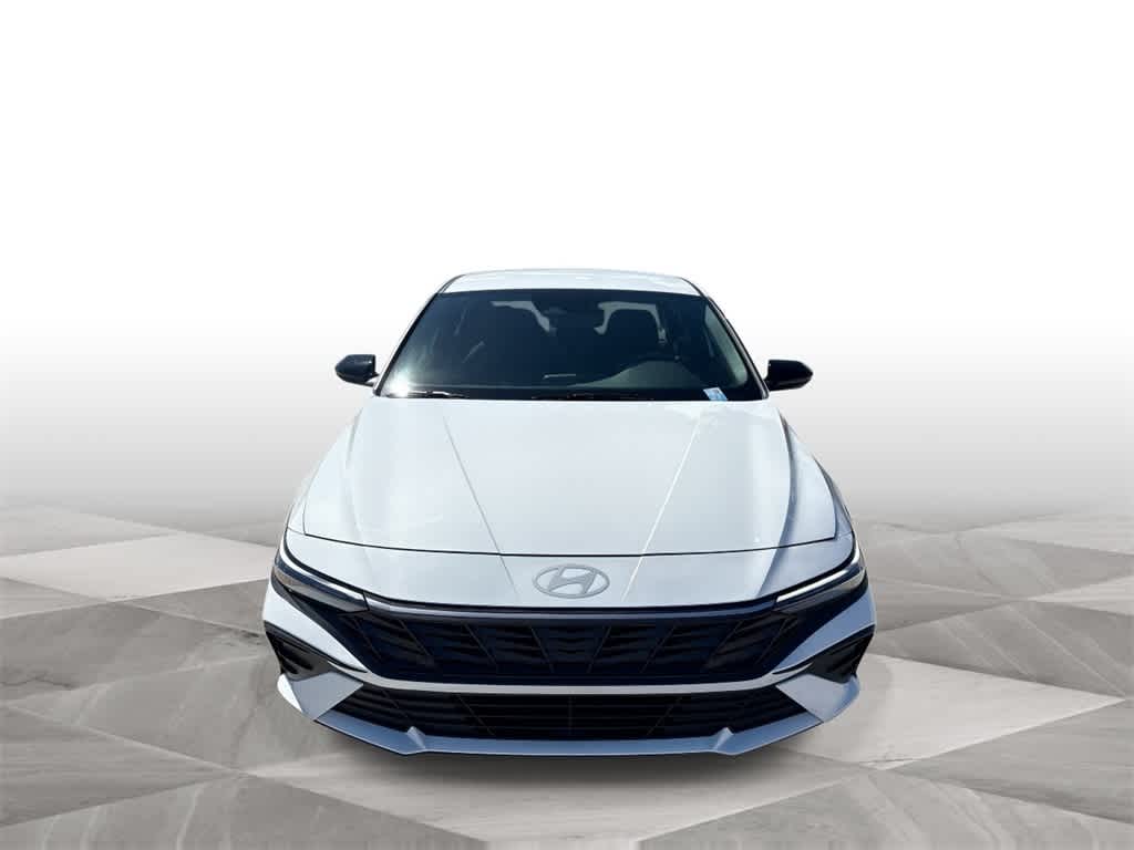 Thumbnail: 2025 Hyundai Elantra - 3