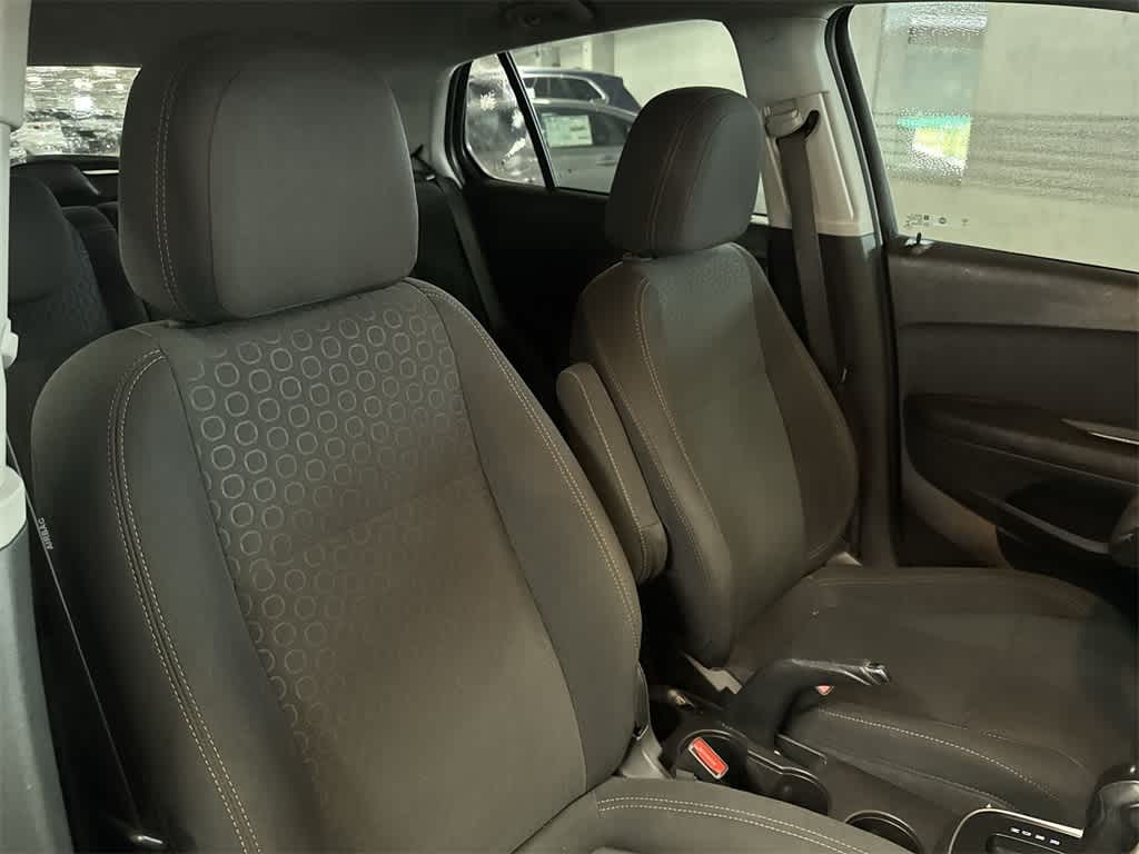 Thumbnail: 2020 Chevrolet Trax - 26