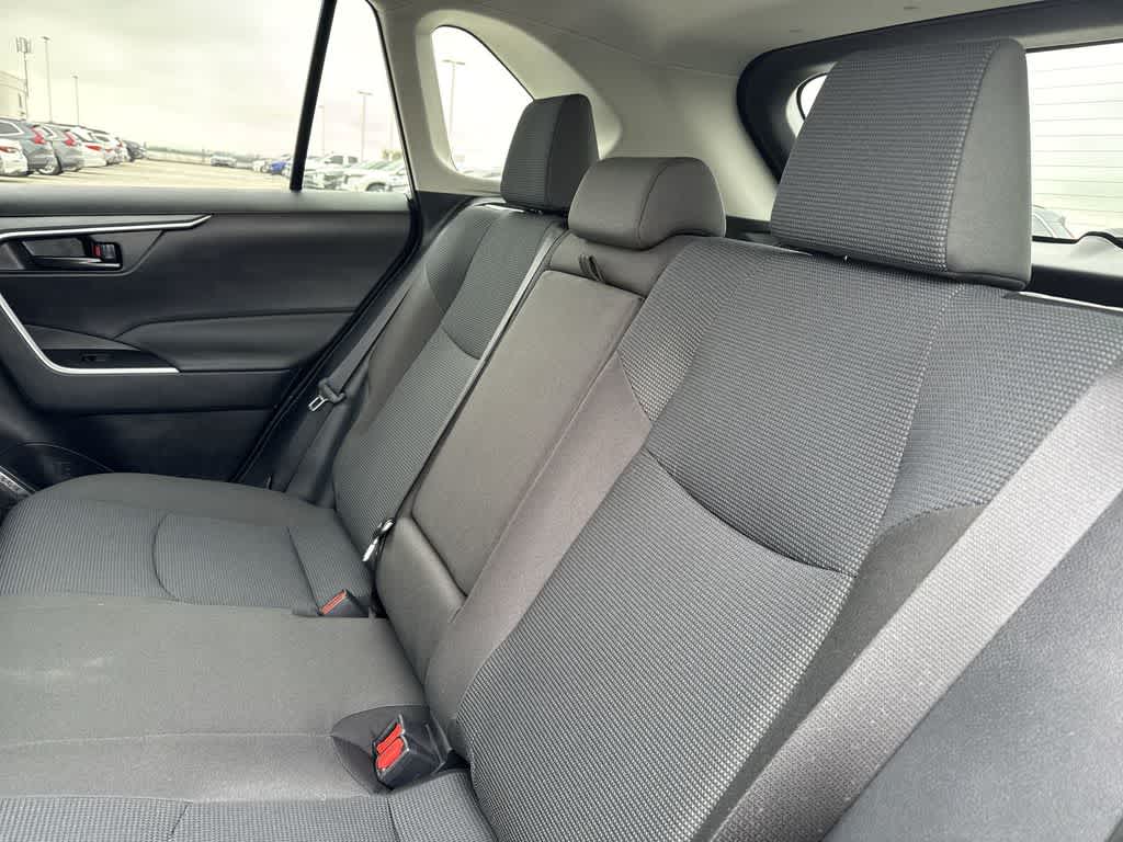 Thumbnail: 2025 Toyota RAV4 - 21