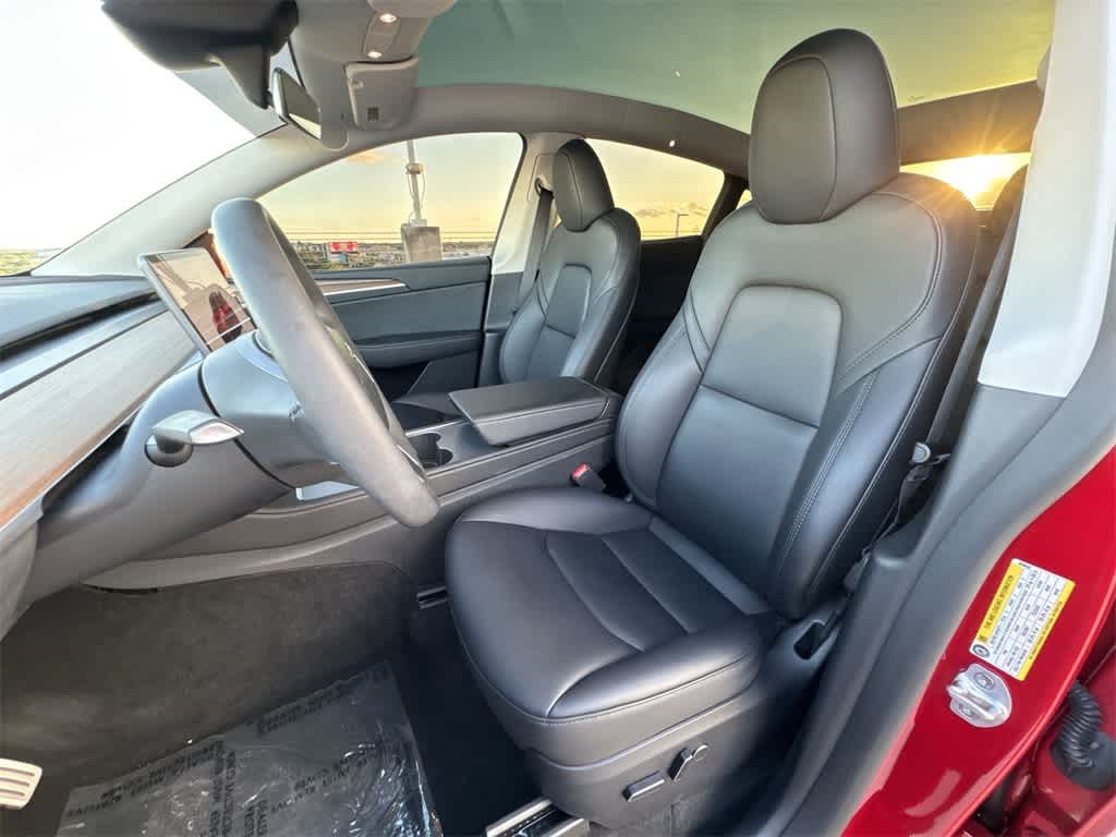 Thumbnail: 2023 Tesla Model Y - 13