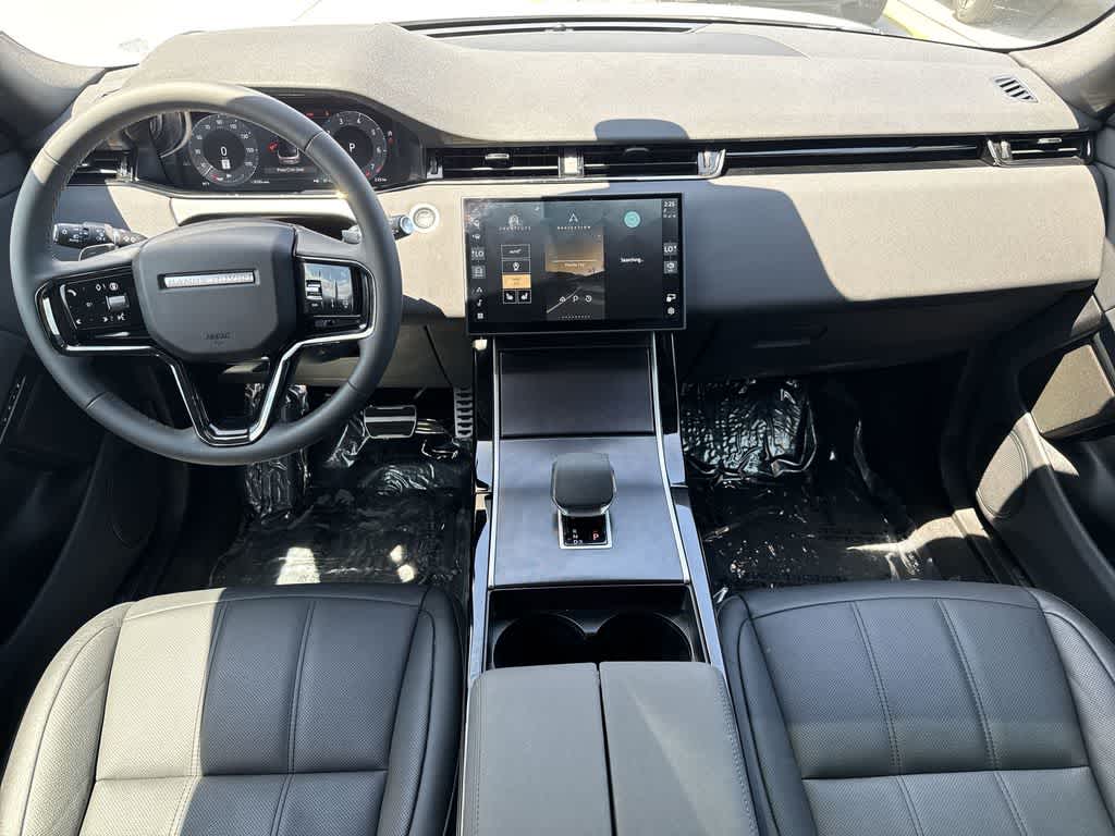 Thumbnail: 2026 Land Rover Range Rover Evoque - 23