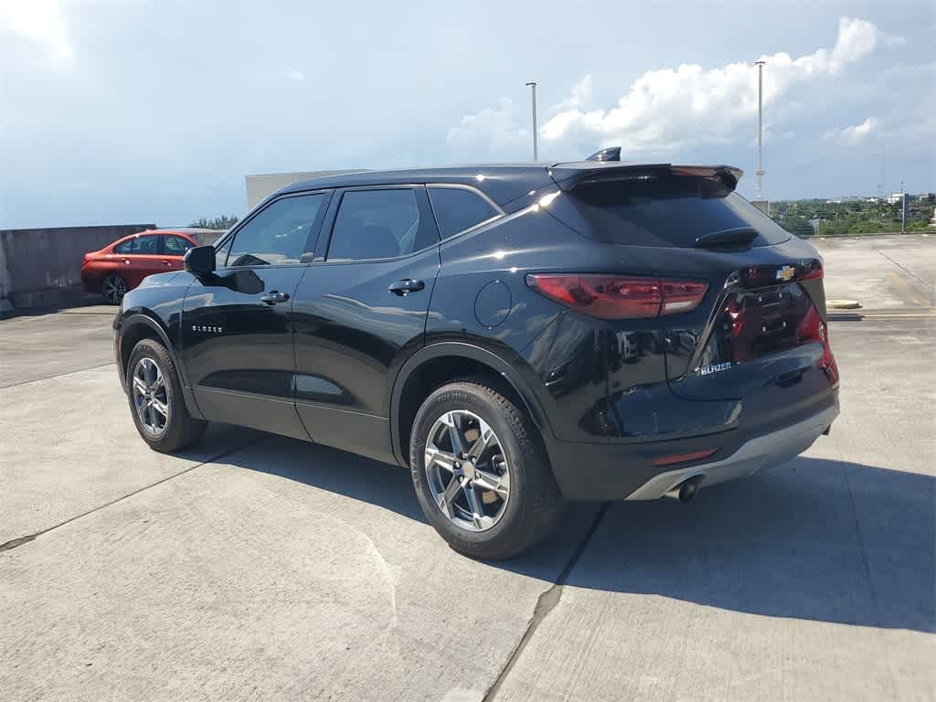 2023 Chevrolet Blazer  4