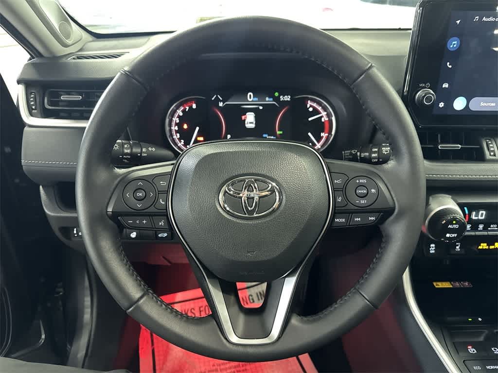 Thumbnail: 2025 Toyota RAV4 - 14