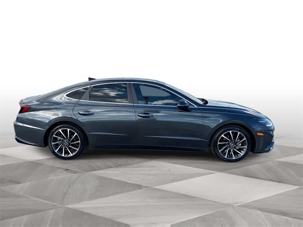 Thumbnail: 2023 Hyundai Sonata - 9