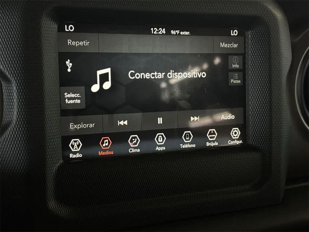 Thumbnail: 2018 Jeep Wrangler - 17