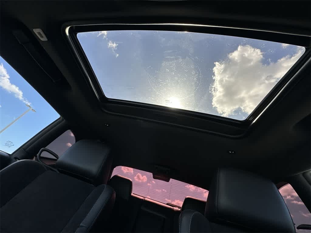 Thumbnail: 2023 Dodge Challenger - 16