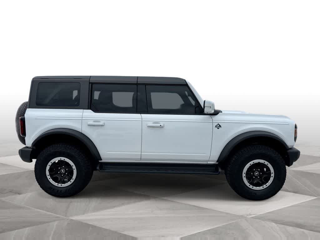 Thumbnail: 2025 Ford Bronco - 9