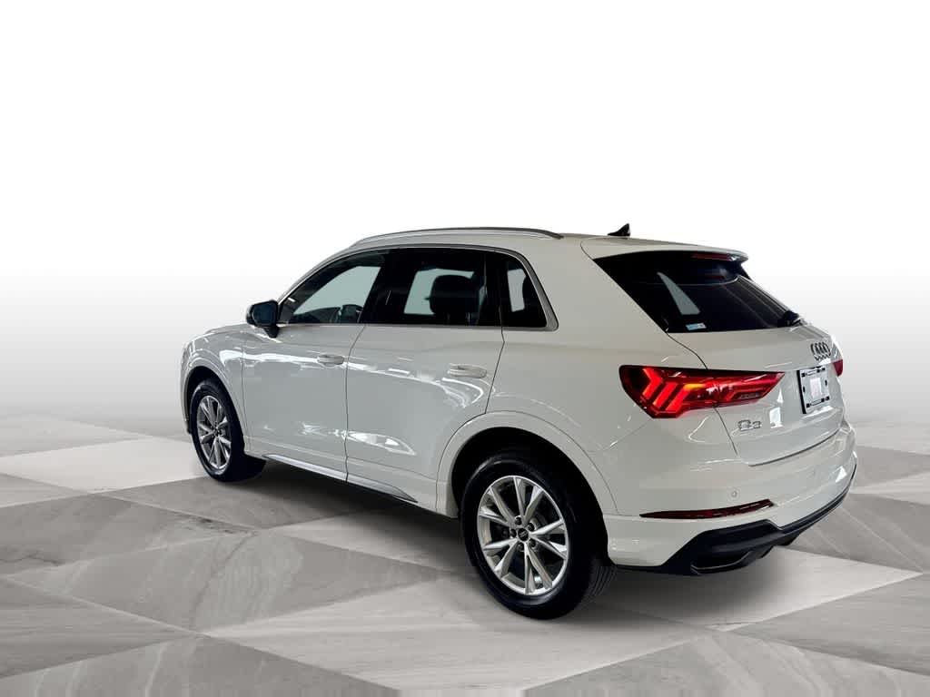 Thumbnail: 2025 Audi Q3 - 6