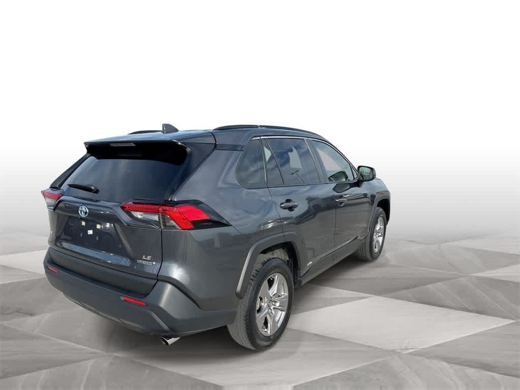 Thumbnail: 2023 Toyota RAV4 - 8