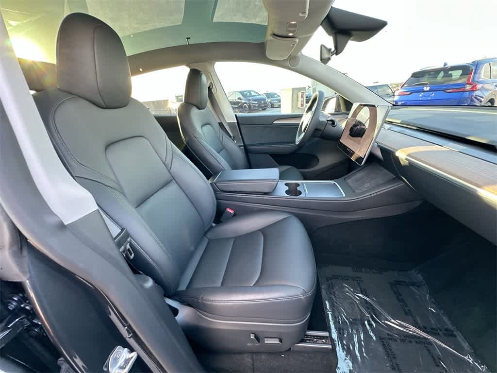 Thumbnail: 2024 Tesla Model Y - 26