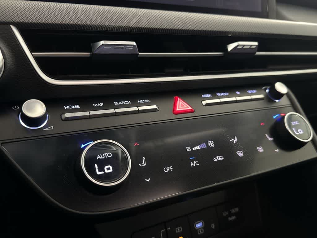 Thumbnail: 2024 Hyundai Sonata - 19