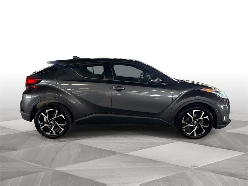 Thumbnail: 2020 Toyota C-HR - 9